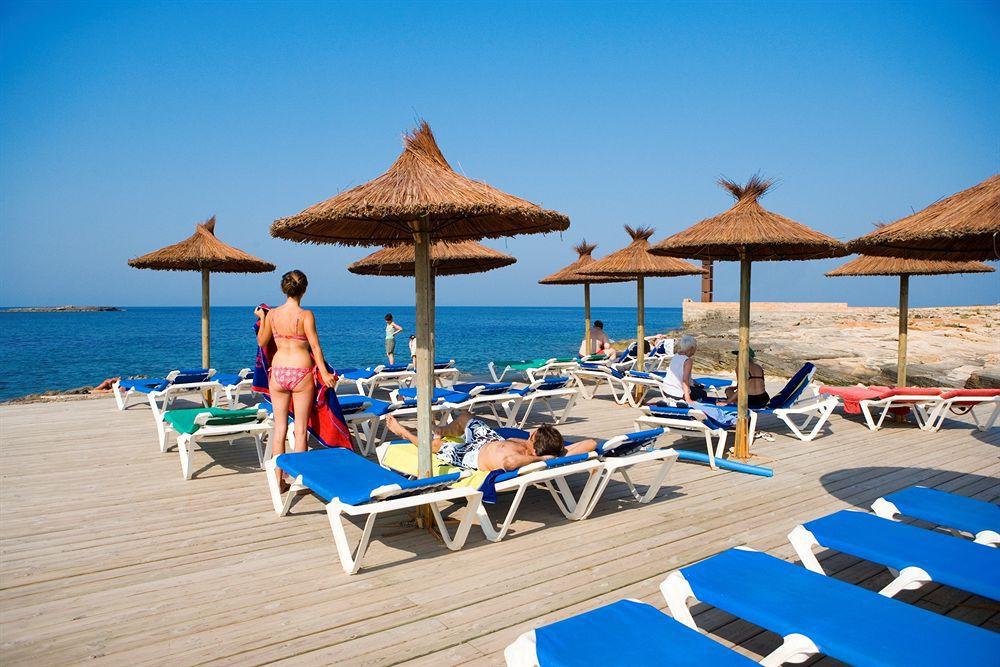 Universal Hotel Romantica Colonia de Sant Jordi Bagian luar foto