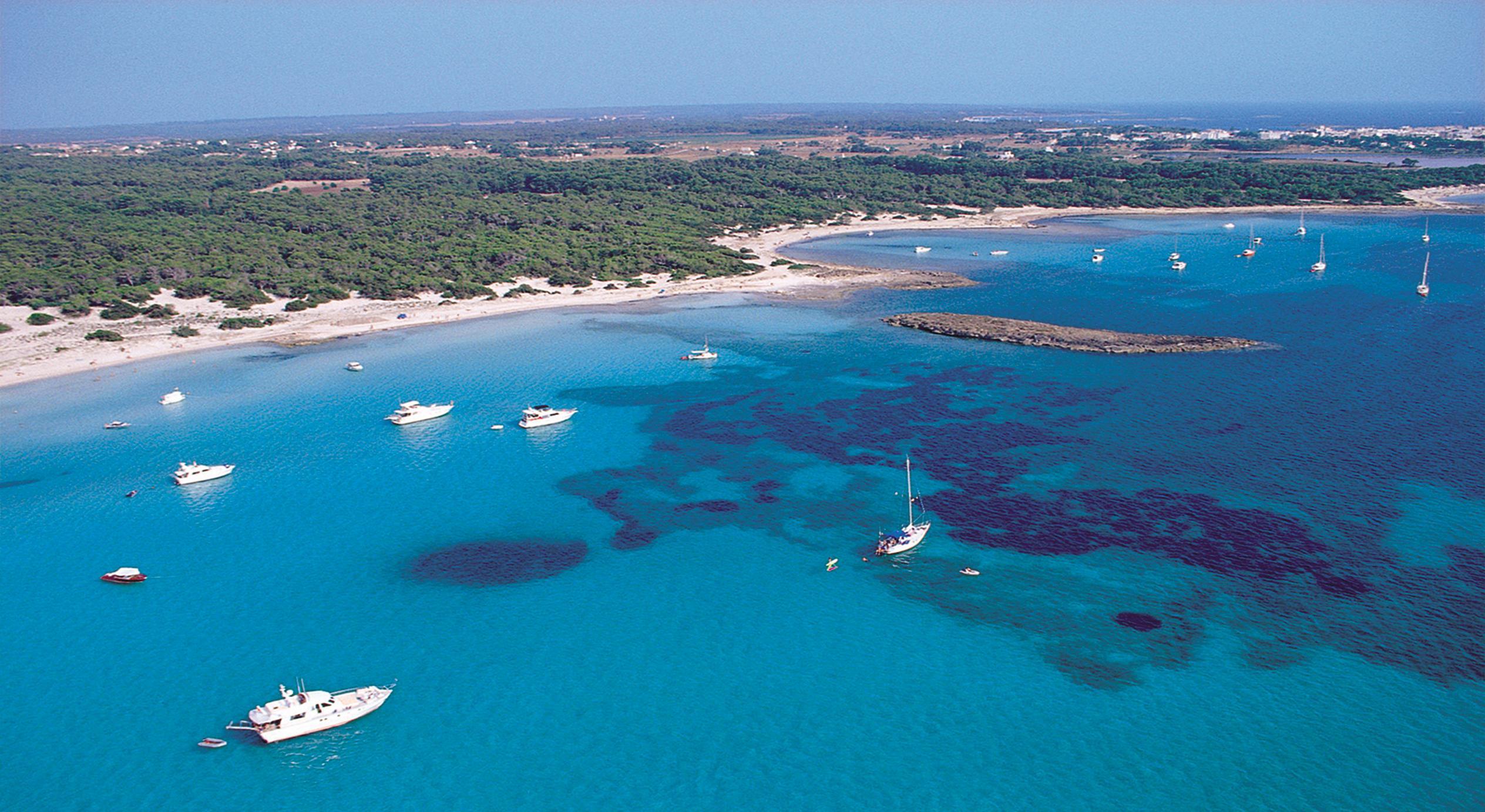 Universal Hotel Romantica Colonia de Sant Jordi Bagian luar foto