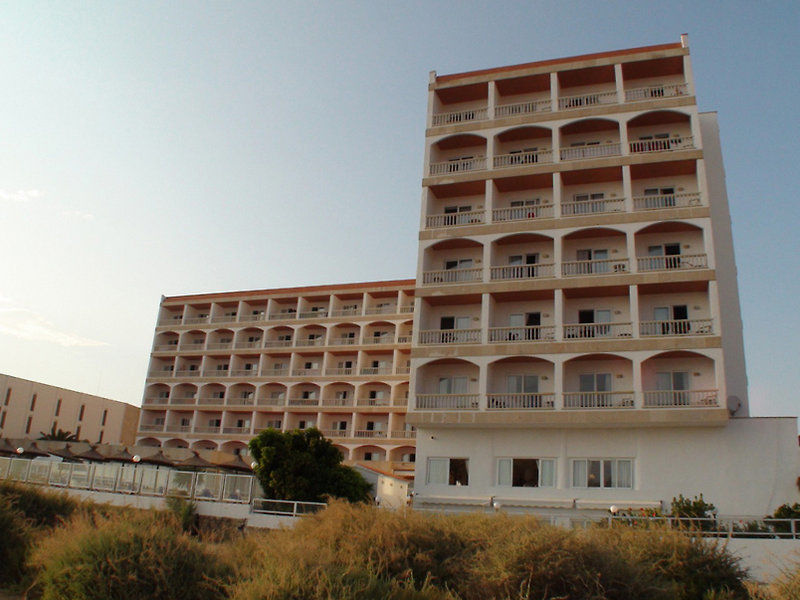 Universal Hotel Romantica Colonia de Sant Jordi Bagian luar foto